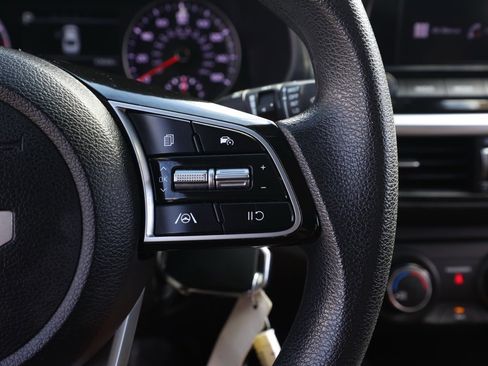 Used 2023 Kia Forte LXS image 26