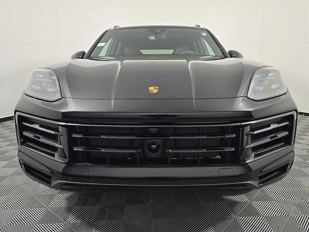 Certified 2026 Porsche Cayenne E-Hybrid AWD/4WD image 10