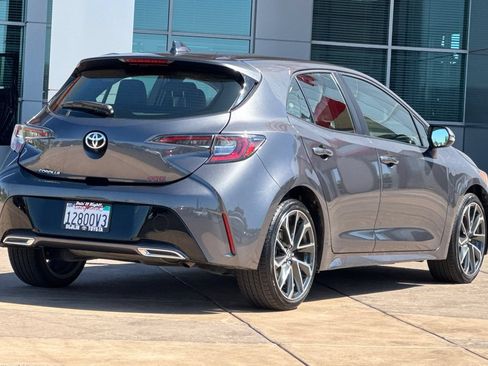 Certified 2022 Toyota Corolla XSE FWD image 4