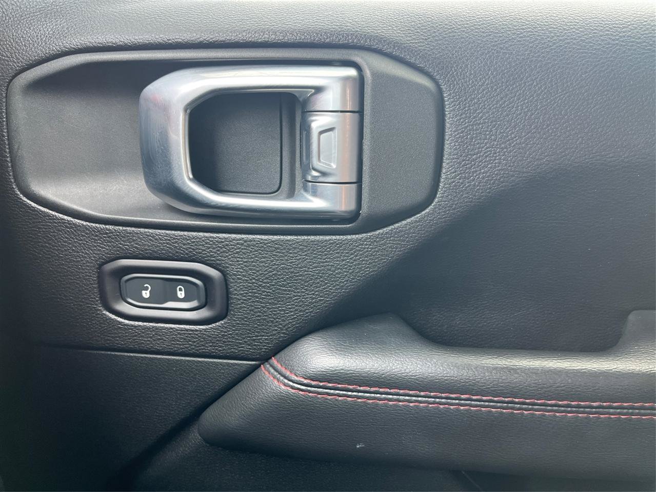 Used 2019 Jeep Wrangler Unlimited Rubicon AWD/4WD image 20