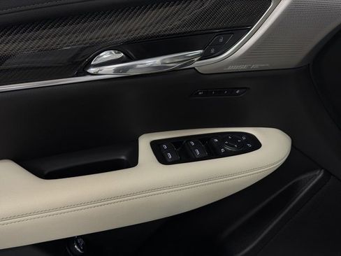 Used 2021 Cadillac XT6 Sport image 12