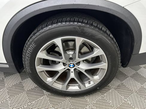 Used 2022 BMW X5 sDrive40i w/ Premium Package RWD image 23