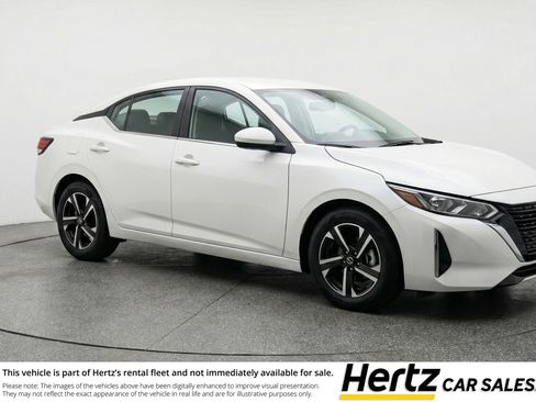 Used 2025 Nissan Sentra SV FWD image 1