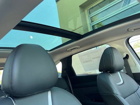 New 2025 Hyundai Tucson Limited image 15