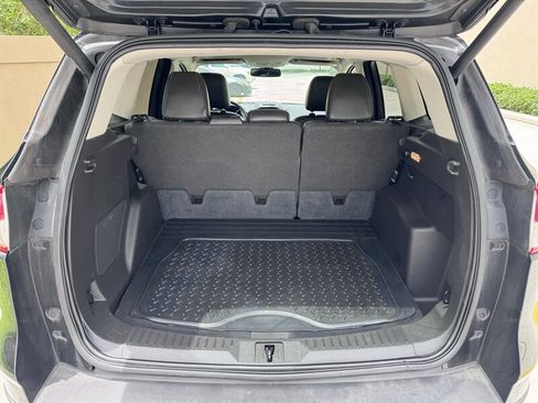 Used 2015 Ford Escape Titanium AWD/4WD image 17