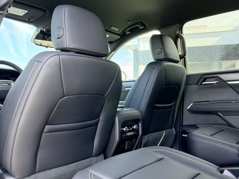 New 2026 GMC Acadia Elevation w/ Black Edition FWD image 19