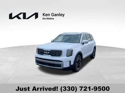 Used 2023 Kia Telluride S w/ S Sunroof Package