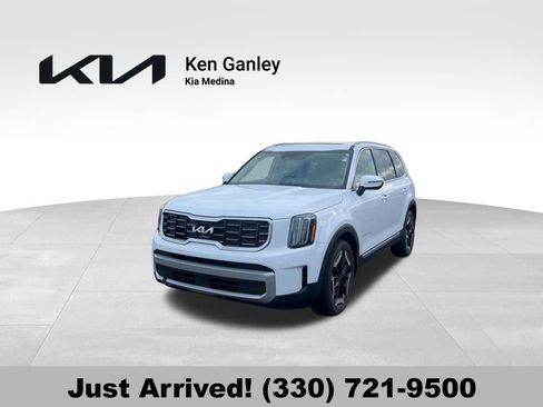 Certified 2023 Kia Telluride S w/ S Sunroof Package image 1