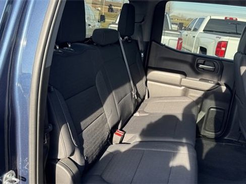 Used 2022 Chevrolet Silverado 1500 LT image 13