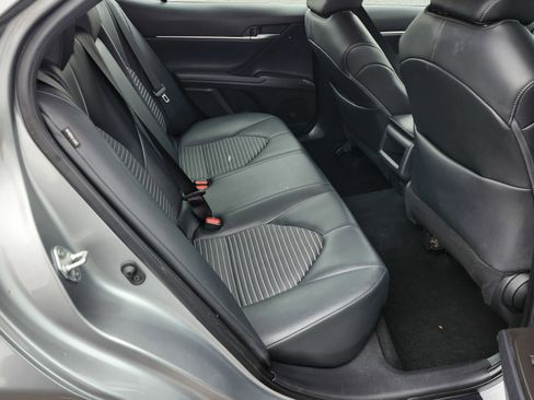 Used 2023 Toyota Camry SE w/ Convenience Package image 19