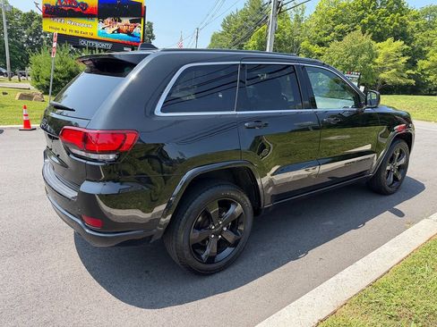 Used 2015 Jeep Grand Cherokee Altitude AWD/4WD image 7