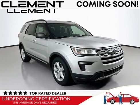 Used 2019 Ford Explorer XLT FWD image 5