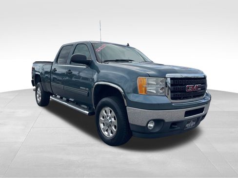 Used 2012 GMC Sierra 2500 SLE w/ SLE Preferred Package image 4