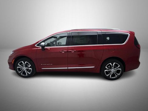 New 2026 Chrysler Pacifica Pinnacle AWD/4WD image 8