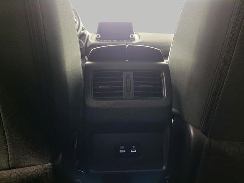 Used 2025 Nissan Rogue SV image 23