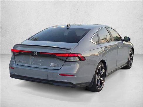 Used 2024 Honda Accord Sport image 5