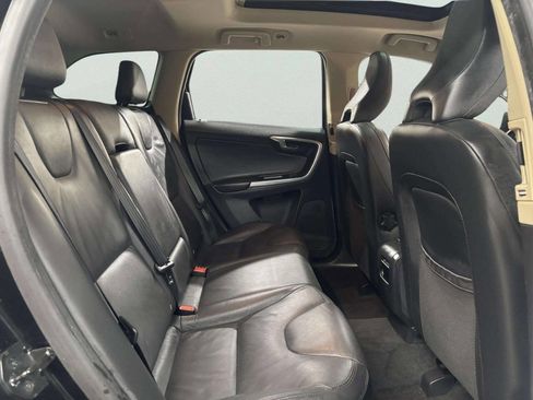 Used 2013 Volvo XC60 3.2 image 19