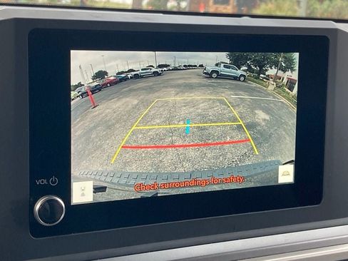 Certified 2026 Toyota 4Runner SR5 AWD/4WD image 24