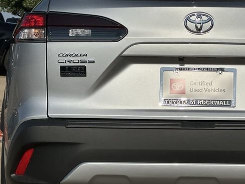 Certified 2026 Toyota Corolla Cross L FWD image 5