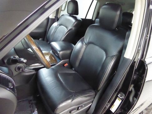 Used 2015 INFINITI QX80 w/ 22" Wheel Package image 22