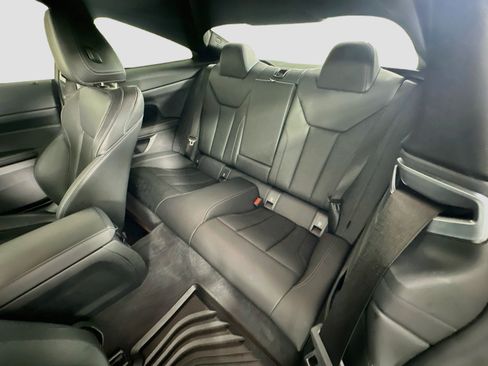 Used 2023 BMW 430i Coupe w/ Convenience Package RWD image 29
