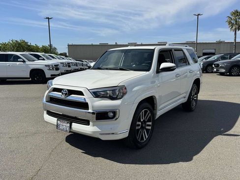 Used 2018 Toyota 4Runner Limited image 5