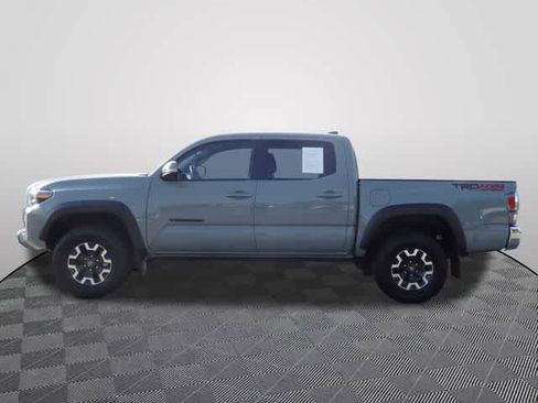 Used 2023 Toyota Tacoma TRD Off-Road AWD/4WD image 2