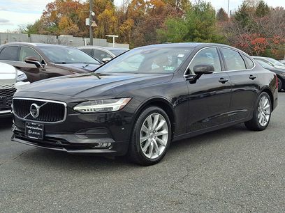 Used 2017 Volvo S90 T6 Momentum w/ Vision Package