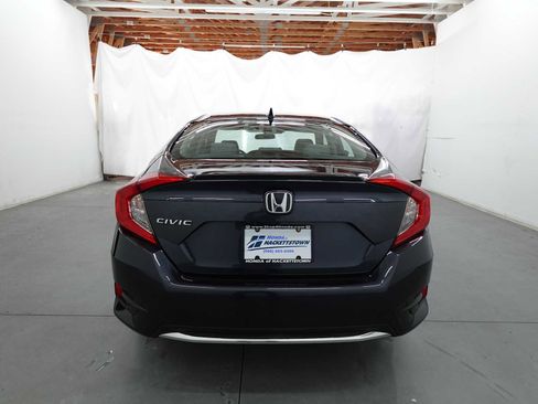 Certified 2019 Honda Civic EX image 6