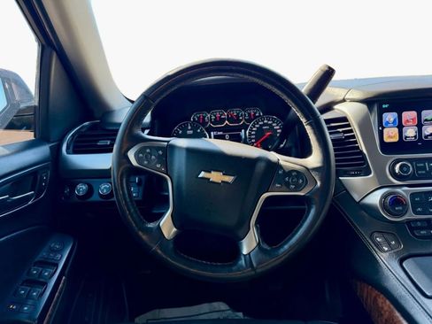 Used 2018 Chevrolet Tahoe Premier w/ RST Edition image 14