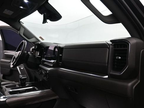 Used 2023 Chevrolet Silverado 1500 LTZ w/ LTZ Premium Texas Edition AWD/4WD image 30