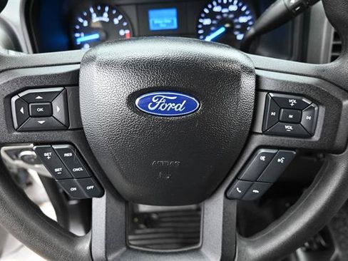 Used 2017 Ford F250 XL w/ Power Equipment Group AWD/4WD image 9