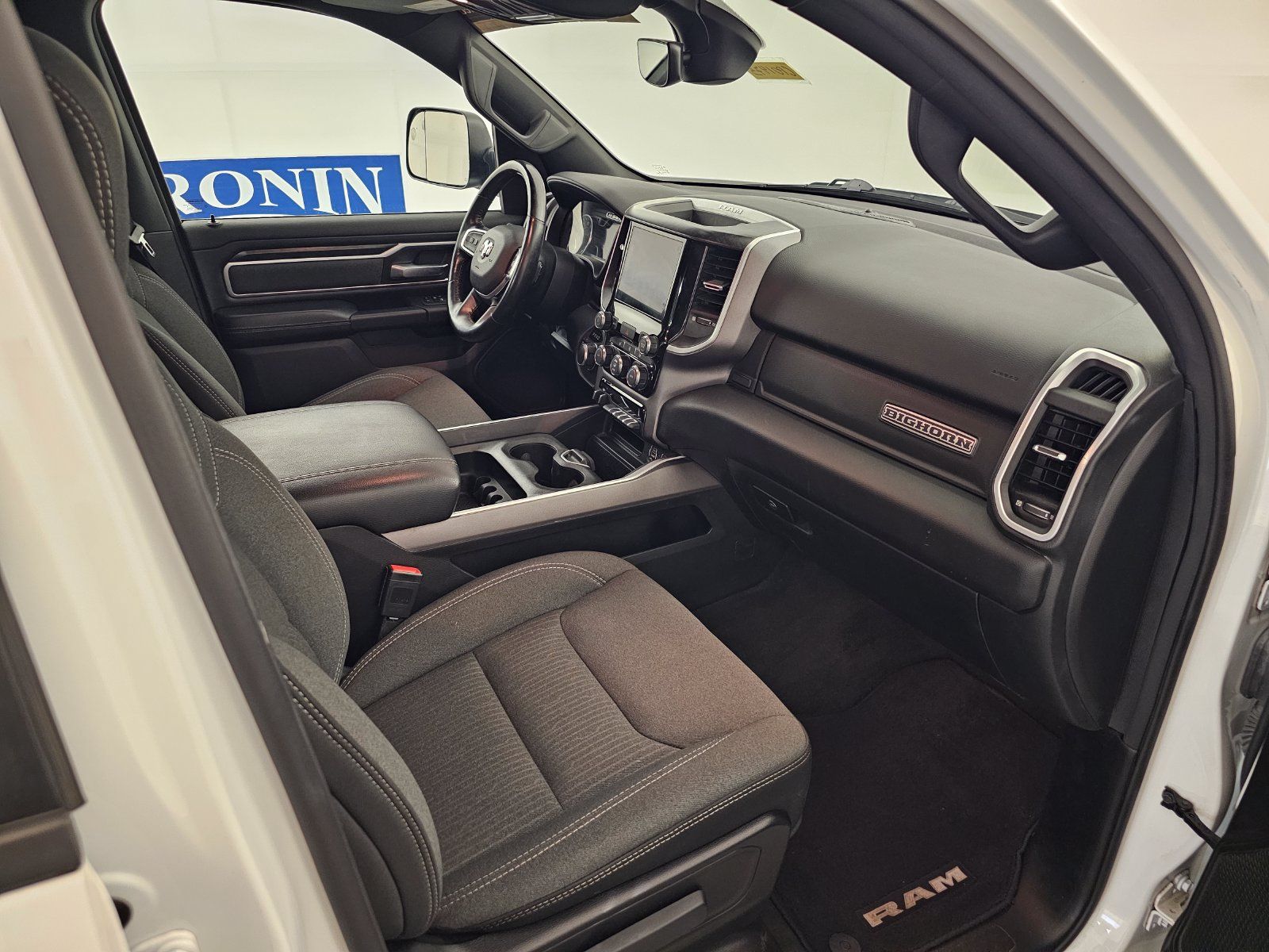 Used 2022 RAM 1500 Big Horn AWD/4WD image 28