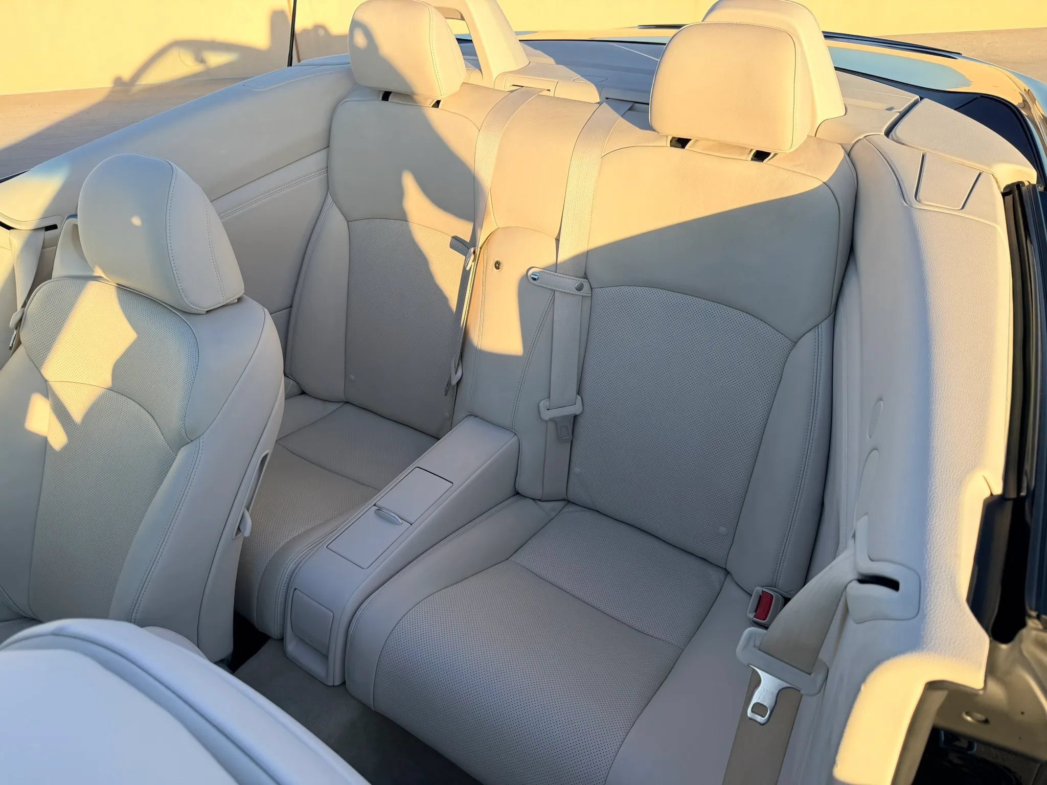 Used 2013 Lexus IS 250C RWD image 9
