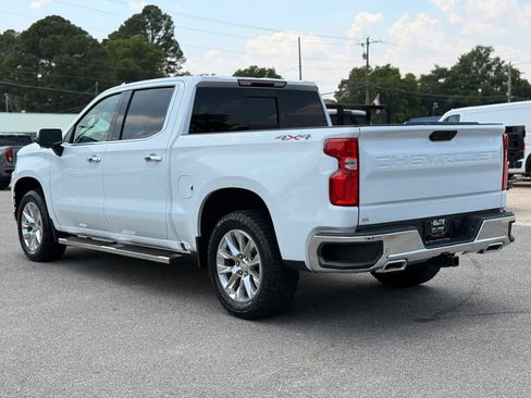 Used 2021 Chevrolet Silverado 1500 LTZ AWD/4WD image 7