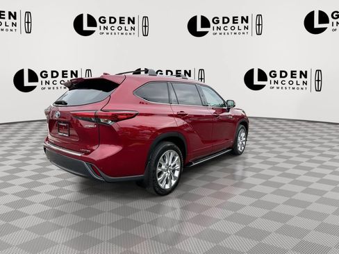 Used 2020 Toyota Highlander Limited AWD/4WD image 8