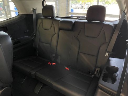 Used 2025 Kia Telluride S AWD/4WD image 27