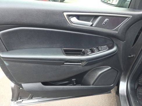 Used 2016 Ford Edge SEL w/ Equipment Group 201A image 8