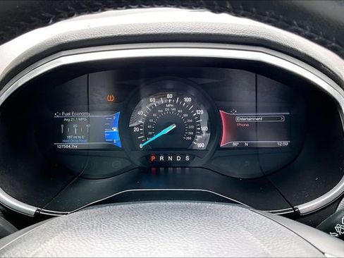 Used 2016 Ford Edge Titanium AWD/4WD image 12
