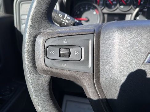 Used 2021 Chevrolet Silverado 1500 Custom image 17