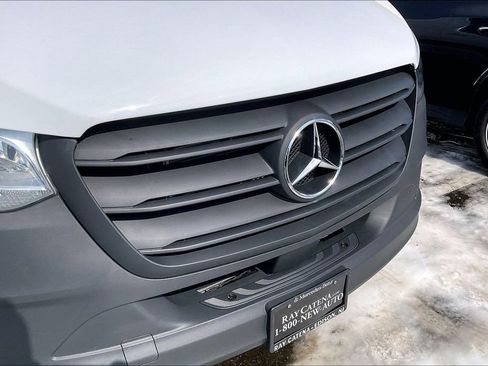 Used 2026 Mercedes-Benz Sprinter 2500 image 19