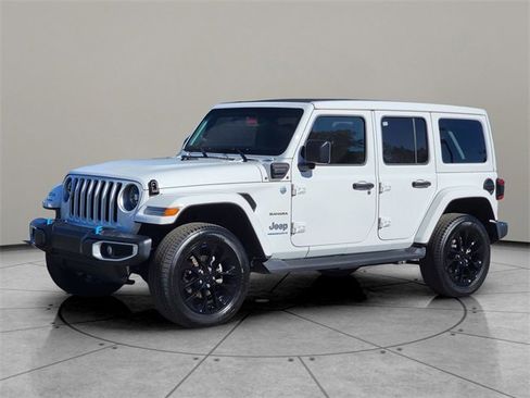 Certified 2023 Jeep Wrangler Unlimited Sahara w/ Cold Weather Group image 3