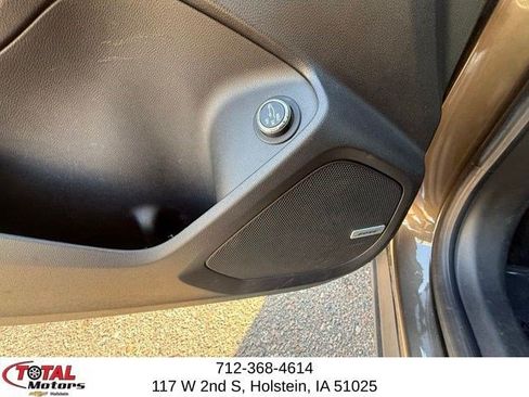 Used 2021 Chevrolet TrailBlazer ACTIV w/ Sun and Liftgate Package AWD/4WD image 11