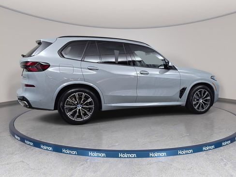 Certified 2024 BMW X5 xDrive50e w/ M Sport Package AWD/4WD image 4