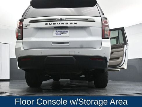 Used 2022 Chevrolet Suburban Z71 AWD/4WD image 39