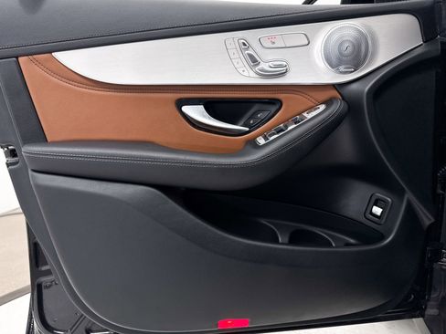 Used 2019 Mercedes-Benz GLC 43 AMG GLC 43 AMG image 30