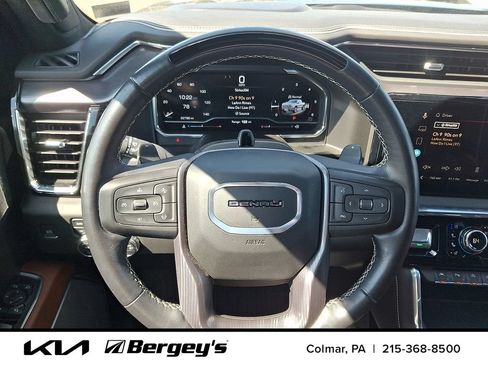 Used 2025 GMC Sierra 1500 Denali Ultimate w/ LPO, Utility Wall Package AWD/4WD image 23
