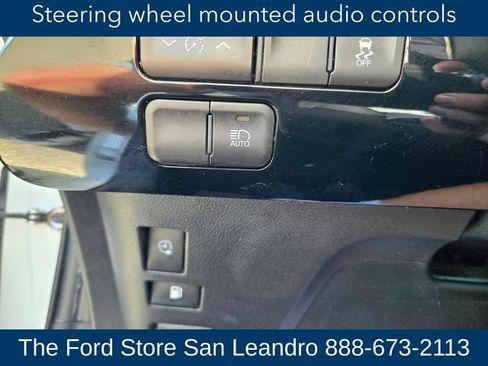 Used 2017 Toyota Prius Prime Premium FWD image 26