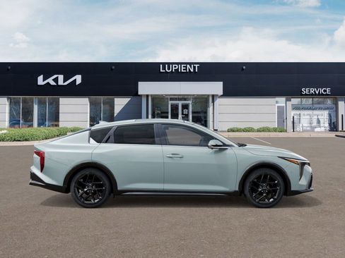 New 2025 Kia K4 GT-Line Turbo image 10