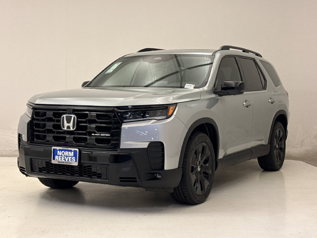 New 2026 Honda Pilot Black Edition image 2